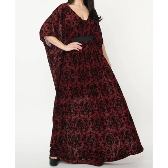 Unique Vintage Other - Unique Vintage Kaftan Dress OS Plus Burton Catrina Burgundy Velvet Gothic Witchy